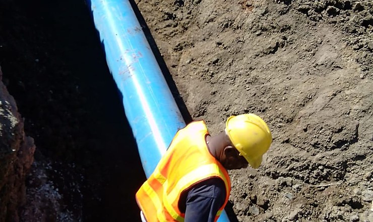 Water Pipeline Installation & Fittings