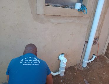 Downpipe drainage connection