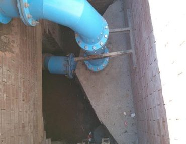 Valve chamber pipework